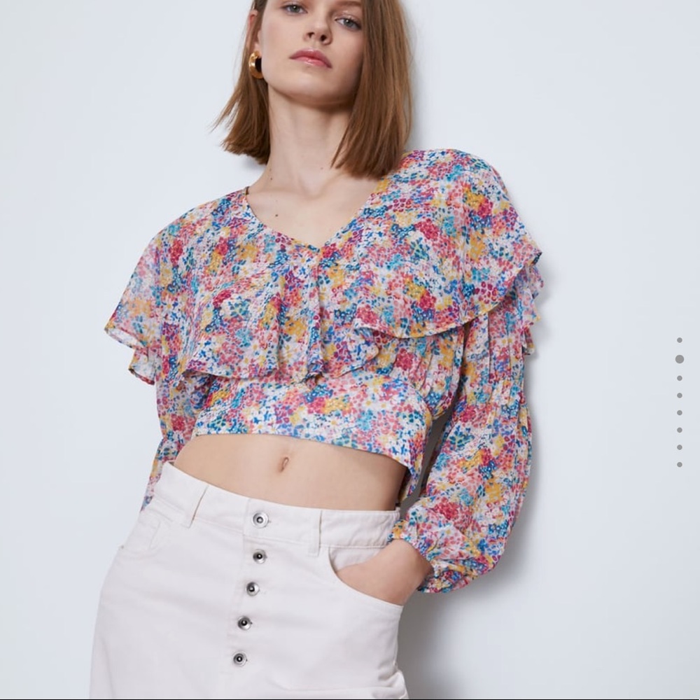 NWT Zara Ruffled Print Top